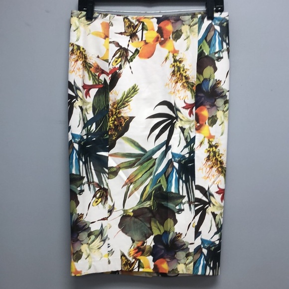 Luna faux leather floral pencil skirt - Picture 1 of 6